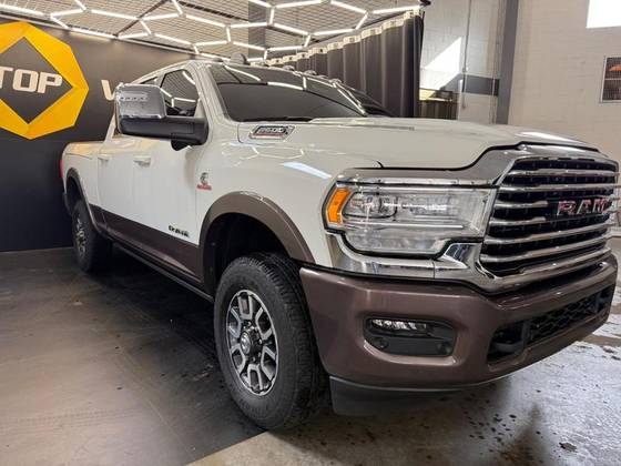 RAM 3500 6.7 I6 TURBO DIESEL LIMITED LONGHORN CD 4X4  AUTOMÁTICO